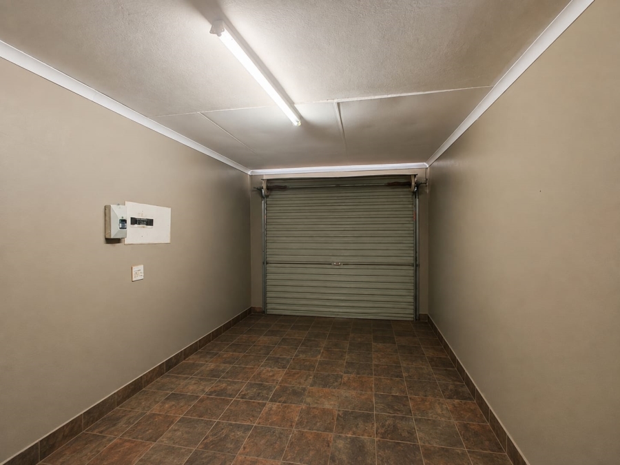 3 Bedroom Property for Sale in Waterval East North West